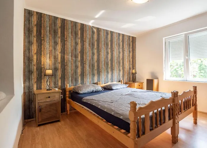 Amazing In With Kitchen