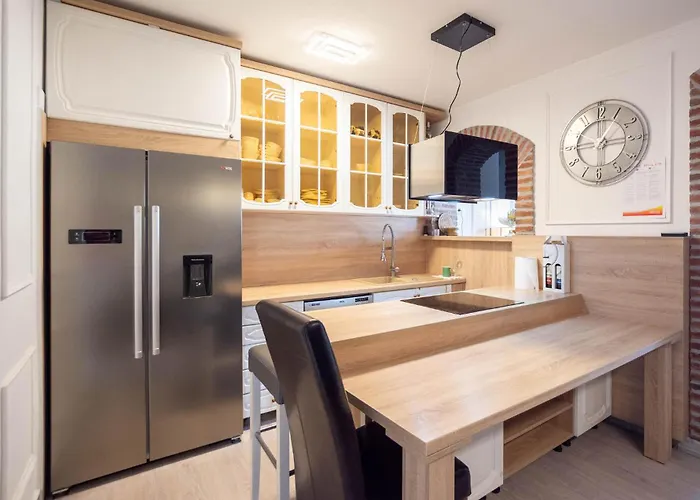 Amazing In With Kitchen Apartment Split
